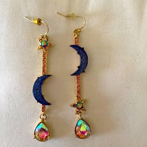 Crescent moon and stars earrings.